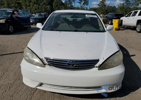2006 Toyota Camry Le from USA, damaged, VIN JTDBE32K263050495
